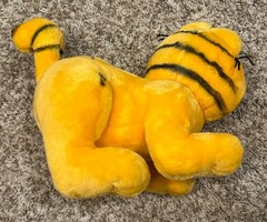 Vintage 1978 Garfield by Fine Toy Co. Plush 15″ Very Good Condition