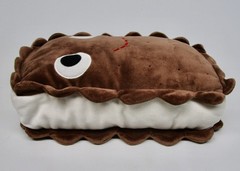 Ice cream sandwich plush Kidrobot Heidi Kenney 12″ stuffed toy 2012 pillow