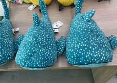 New Jellycat Gobfrey Whale Shark 40cm Plush Toy – Gift Ready with Tag & Dust Bag