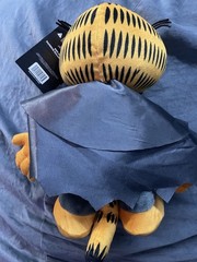 Gemmy Garfield 12 in Vampire Musical Animated Plush Side Stepper Wild Thing NWT