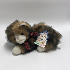 1992 Christmas Holiday Calico Kitten Cat Plush Nick Noel Toys r Us Stuffed Toy
