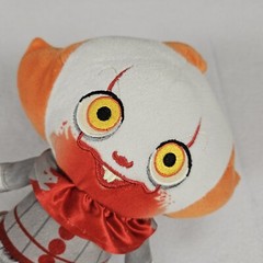 Funko Plushies BLOODY PENNYWISE SUPERCUTE PLUSHIE Stephen King IT 9″ Horror