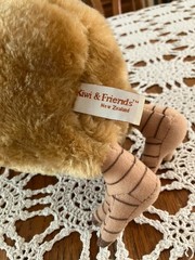 Kiwi & Friends New Zealand 8” Plush Kiwi Bird
