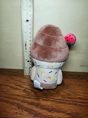 Moriah Elizabeth Series 2 Mystery Plush CUEPY THE HUMAN CUPCAKE 6 Inches