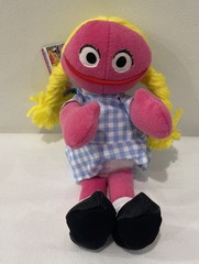 1997 SESAME STREET BEANS BETTY LOU PLUSH TOY BEAN BAG w/ TAGS NEW TYCO 8″