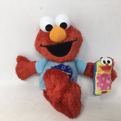 Sesame Street Elmo’s World MUSICAL, TALK, SING 13″ Plush w/ Smartie Doll 2010
