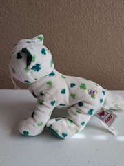Webkinz Clover Cat HM669 No Code Satin Feet Ganz 8” White And Green Plush