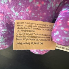 Zuru Fuggler CATCH ME Keyring Keychain Plush Button Butt Squidge Purple NWT