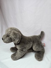 Douglas Cuddle Toys Hans Weimaraner Dog Plush RETIRED Stuffed Animal VTG 2004