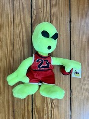 VTG Nanco 1996 Michael Jordan Green Alien 23 Basketball Stuffed Plush IK 11.5 In