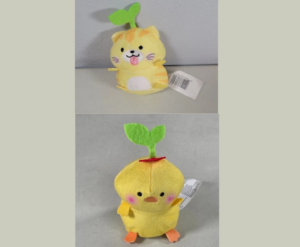 Just Play Sakuties Mini Plush Lot Cosmo Chicken Series 2 & Reagan Yellow Cat