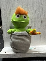 1997 Tyco Sesame Street Beans Oscar the Grouch NWT 6″ Jim Henson CTW Muppets