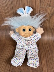 Vtg 1990’s Russ Berrie & Co Easter Bunny Plush Blue Haired 12″ Troll Doll Bugsy