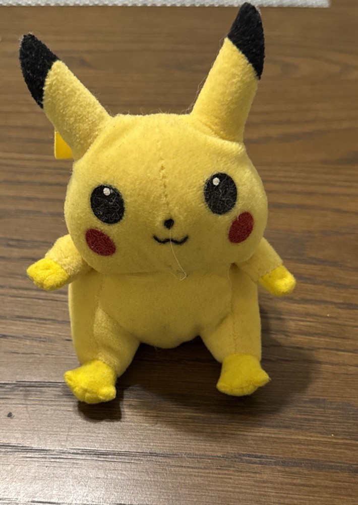 Vintage 1998 6″ Hasbro Original Nintendo Pokemon Pikachu Plush Toy Dolls
