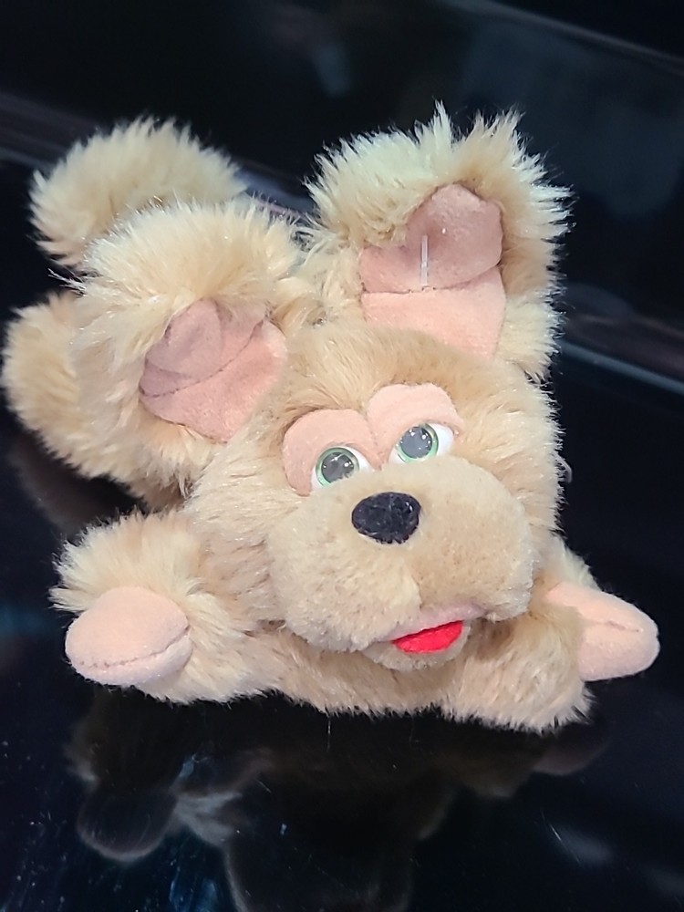 Vintage 1997 Trendmasters DOGZ Tan Puppy Dog Stuffed Plush Toy NWT Fuzzy Beanz