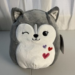 Squishmallows Heidi Husky 8” Plush NWT Kellytoy 2021 Valentine Hearts Winking
