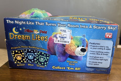 Pillow Pets Dream Lites Rainbow Peaceful Bear Plush 2012 Night-Lite NEW IN BOX