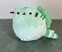 Pusheen Gund Pusheenosaurus Dinosaur Cat Plush Stuffed Animal 6” Light Green