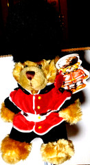 Keel Toys Ltd.~Royal Palace Guardsman Queens Guard Plush Teddy Bear Sits