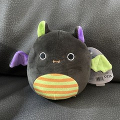 X Squishmallows 5” Fariq Halloween Black Orange Green Bat Plush Squishmallow