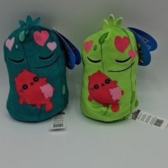 Cats vs Pickles Teddy Pickle Plush Doll Light Green Great Condition W/tags.