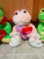 Frogs Plush I Love You Green Pink Red Lot of 5 Stuffed Animals Valentines