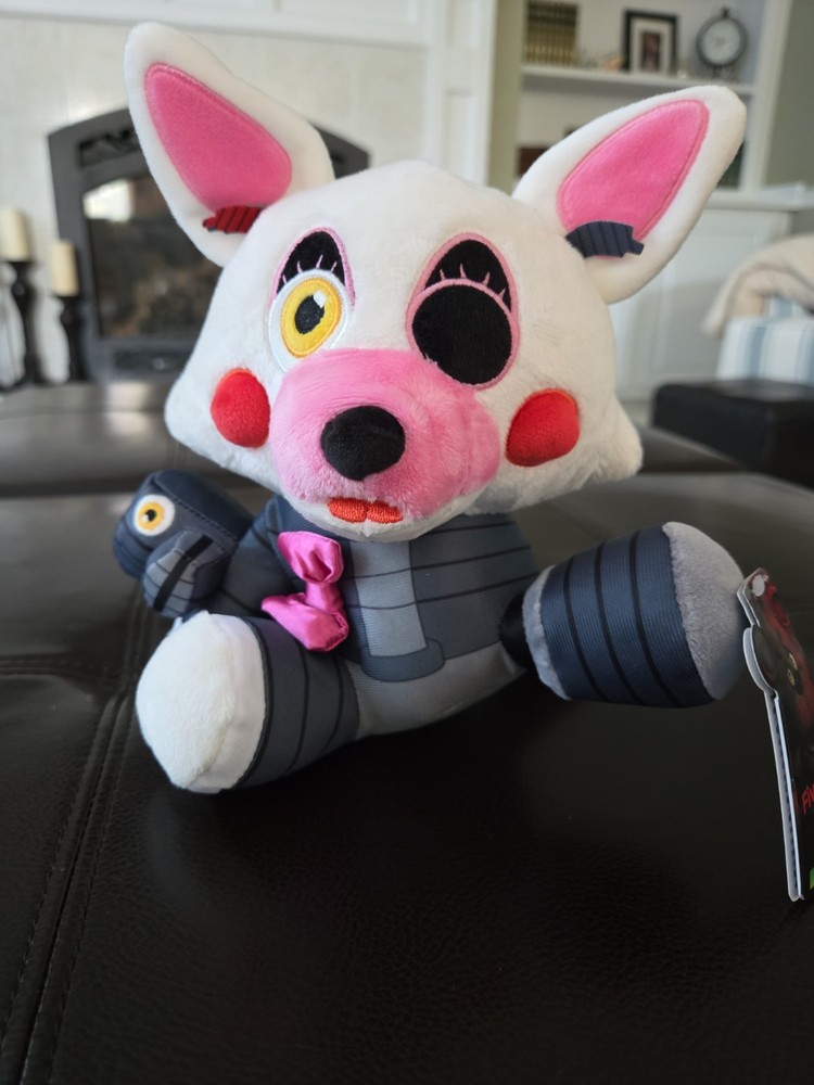 Official JAZWARES FNAF MANGLE Plush Glow in the Dark Eye New w/ Original Tags!
