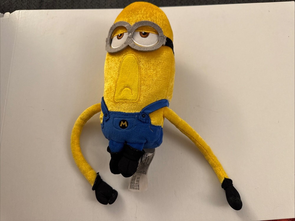 Minions Despicable Me 4 Plush Mega Dave 9-Inch Extra Long Arms D42
