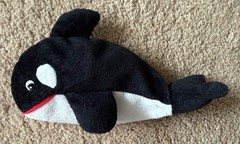 Orca Whale Beanbag Stuffed Animal 8″ Length, 5″ Height, 3″ Wide