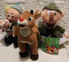 3 – Rudolph and The Island Of Misfit Toys Collectible Bean Plushies with Tags