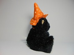 American Greetings Bear Plush Soft Touch Halloween Magnetic Hands With Tags 9″