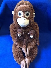 Ikea Orangutan “PUNCH” Set Mom 24”-2 Mini Babies 8″ Plush Ikea Djungelsko Cute!