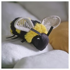 IKEA mom & 2 baby bumblebee honey bee 8″ 3.25″ plush NEW cute pretend toy gift