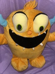 KOHLS CARES 2014 YELLOW PLUSH MONSTER ALIEN FROM “DON’T PLAY WITH YOUR FOOD”