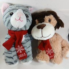 Lot of 2 PETSMART LUCKY CAT & CHANCE DOG Plush Squeaky Toy Stuffed Animal