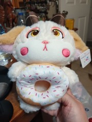Boba Cucue Golden Horned Collector Plush