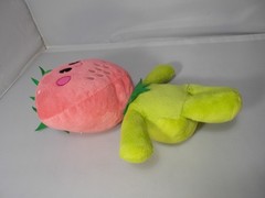 Menchie’s Frozen Yogurt Restaurant Strawberry Plush 11″H Free S&H