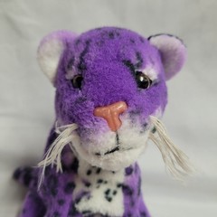 RARE! Fiesta Sitting Beanbag Purple Cheetah Leopard Plush 9″ Lisa Frank Style.