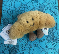 Jellycat Amuseables Croissant Plush Bag Charm Keychain Soft Toy NWT w/ Dust Bag