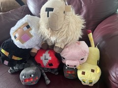 Minecraft Plush Lot Of 8 Plushes! Stuffed Animals Mojang 14” Cat Pig Spider Ram