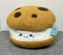 Ice Cream Sandwich 12″ Plush Walgreens Exclusive Hug Me
