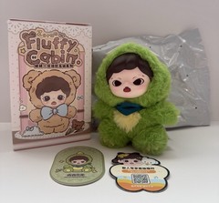 ZORAA FLUFFY CABIN VINYL PLUSH PENDANT Confirmed- Fierce Flying Dragon