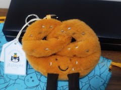 Jellycat Amuseable Pretzel Plush Bag Charm Soft Keychain Toy Gift – NWT 2026