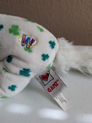 Webkinz Clover Cat HM669 No Code Satin Feet Ganz 8” White And Green Plush