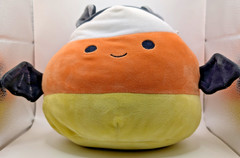 Squishmallows 8″ Delie Candy Corn Halloween Plush White Orange Yellow Black