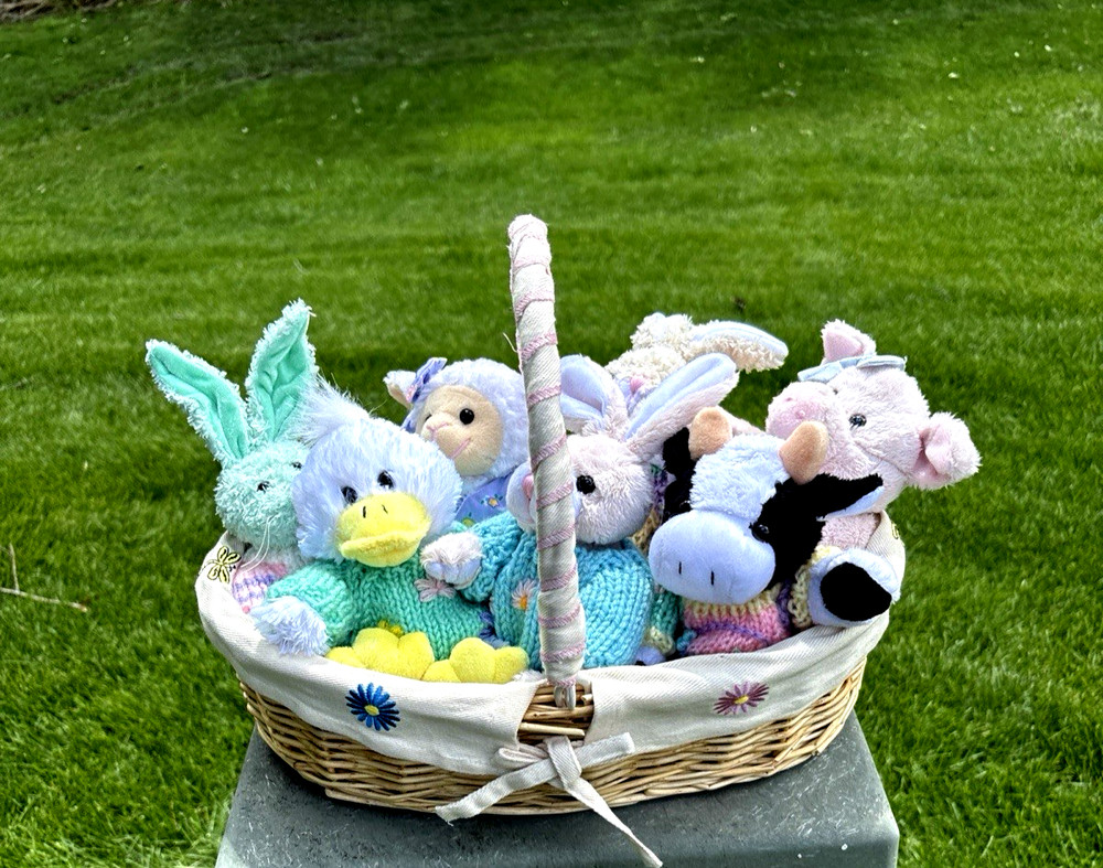 1999 CHRISHA Playful Plush Easter Basket Complete Set 7 Still Factory Attached