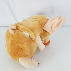 Plush Laughing Shaking Pig Electronic Battery operated Electronic Animated