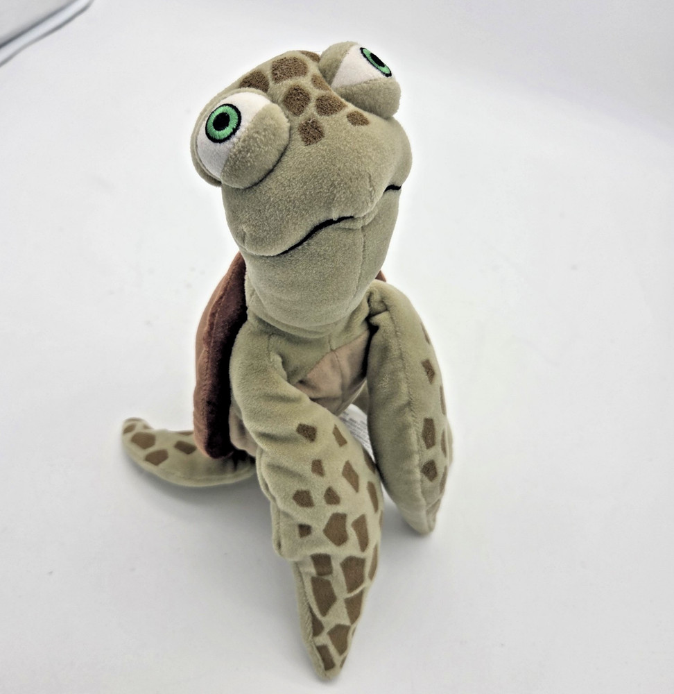 Walt Disney World Finding Nemo CRUSH Sea Turtle Plush 13″ Disneyland Pixar