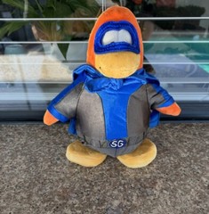 Disney Parks Club Penguin SG Sam Shadow Guy Orange Mask Blue Cape 7″ Plush