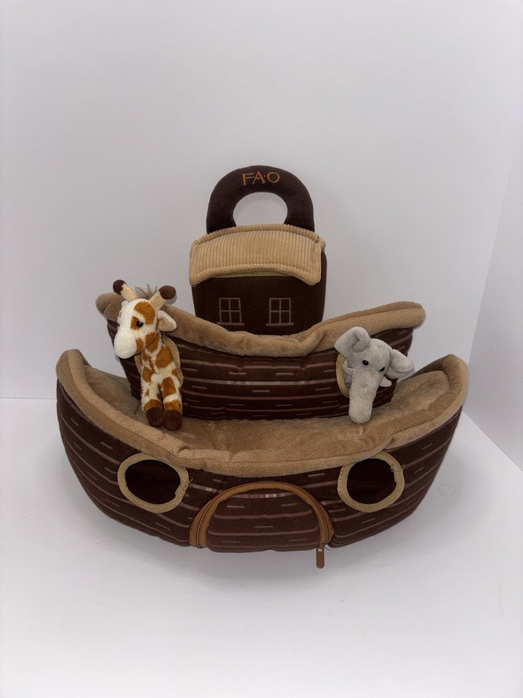 FAO Schwartz Noah’s Ark Plush with 2 Animals. Super Soft! Imaginative Play